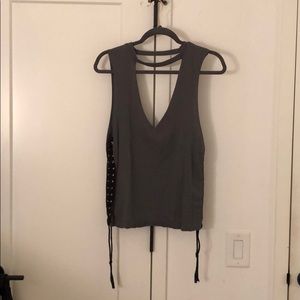 Edgy Tank